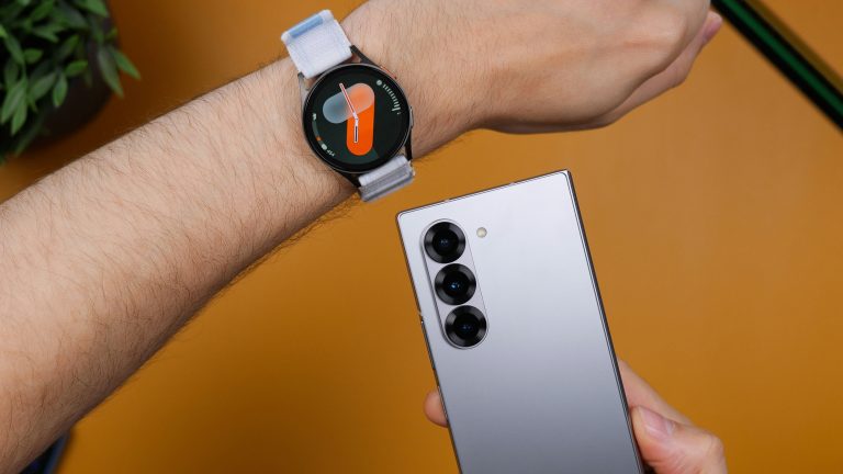 Artificial Intelligence in Everyday Life: From Smartphones to Smart Homes